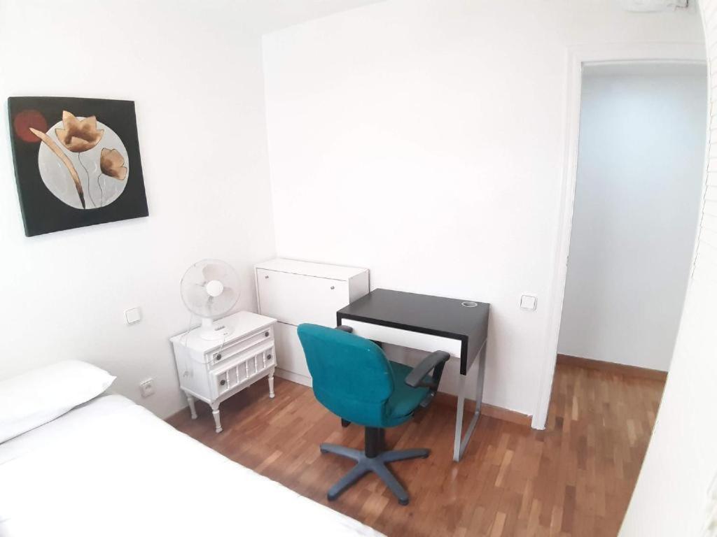 Plaza Puerta Nueva Apartment มูร์เซีย ภายนอก รูปภาพ