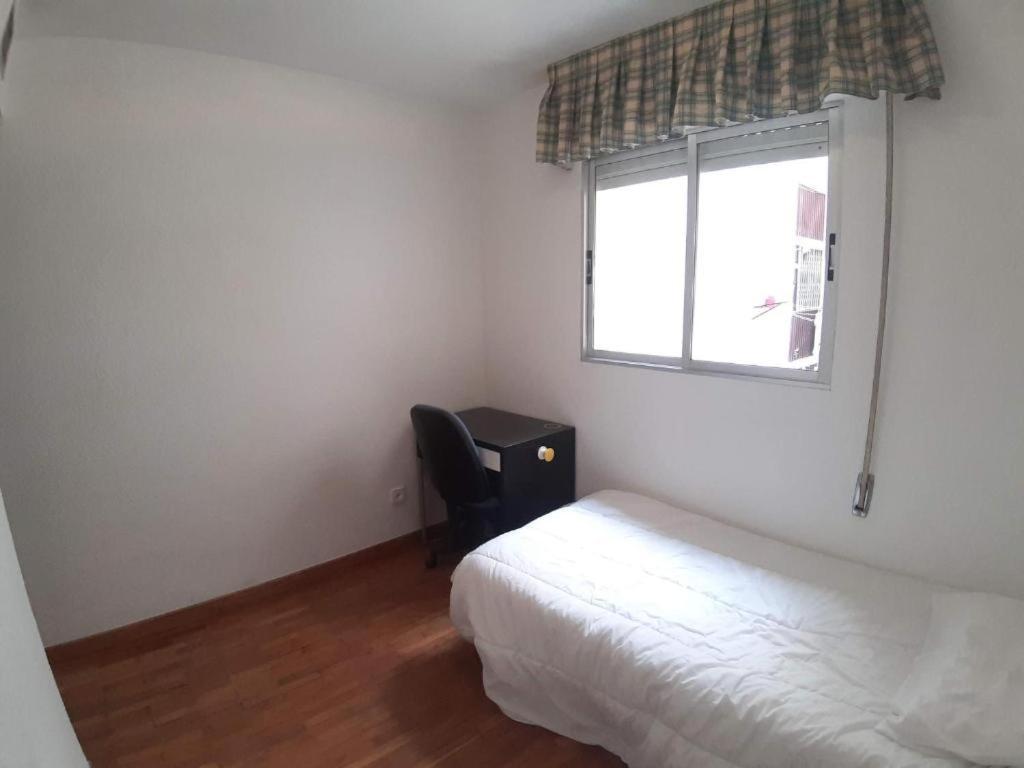Plaza Puerta Nueva Apartment มูร์เซีย ภายนอก รูปภาพ